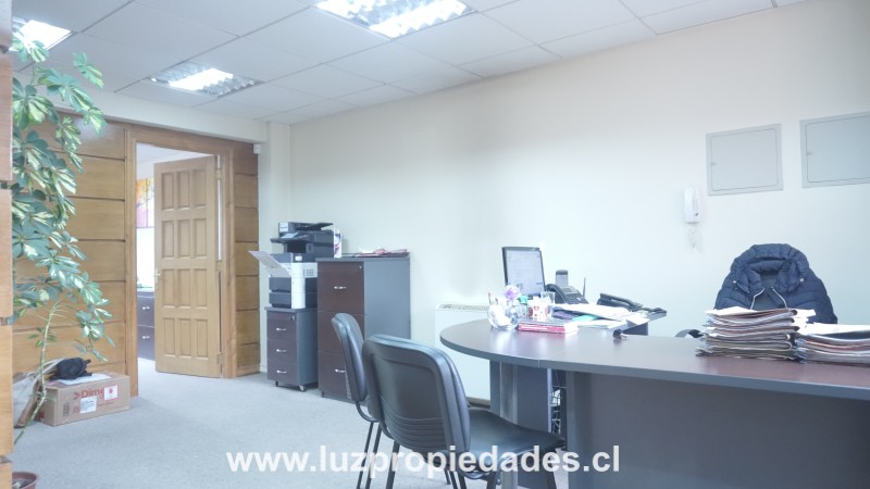 Antonio Varas N° 216, Of. 501, Ed. Torres del Puerto - Luz Propiedades