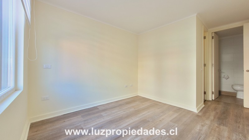 Augusta Schwerter N°2161, Depto. 305-B, Cond. Plaza Schwerter - Luz Propiedades