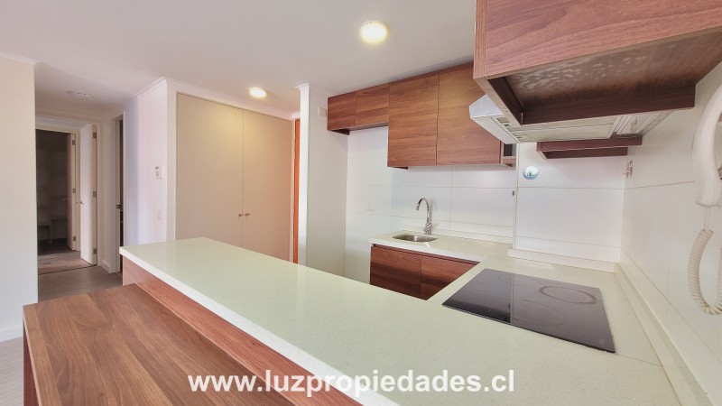 Augusta Schwerter N°2161, Depto. 305-B, Cond. Plaza Schwerter - Luz Propiedades
