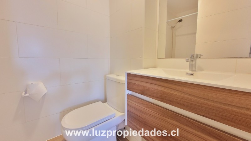 Augusta Schwerter N°2161, Depto. 305-B, Cond. Plaza Schwerter - Luz Propiedades