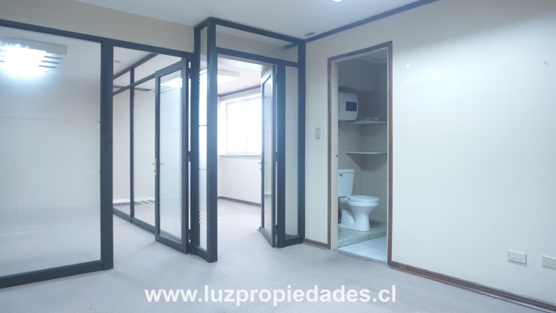 Benavente N&ordm;840, Ed. Baquedano, Of. 208 - Luz Propiedades