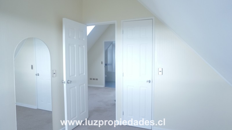 Psj. Barcelona N&deg; 1819, Mirador de la Bah&iacute;a  - Luz Propiedades