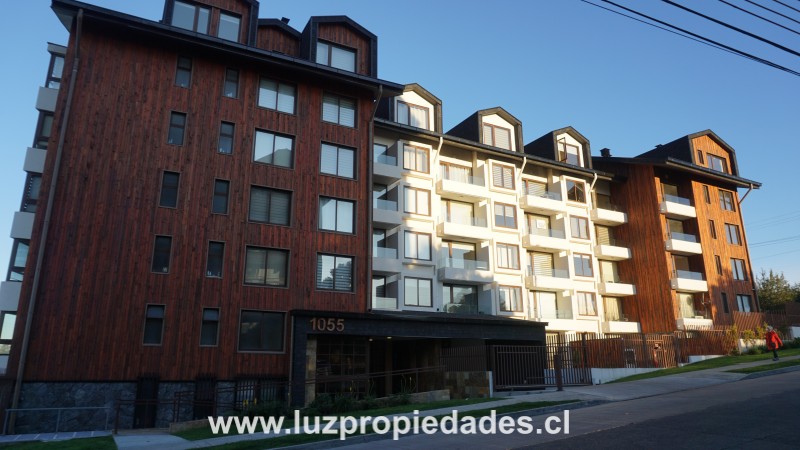 Palena/ Reloncaví Nº1055, Depto. 306, Ed. Vista del Lago - Luz Propiedades