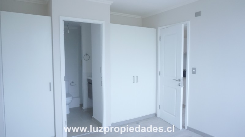 San Javier N°2012, Ed. Alto Pelluco, Dept. 318 - Luz Propiedades