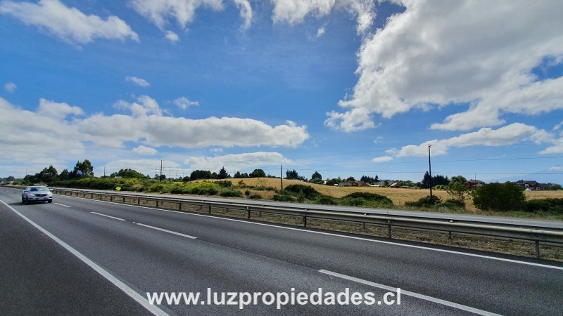 Línea Vieja S/N, entre entrada Norte y Sur - Luz Propiedades