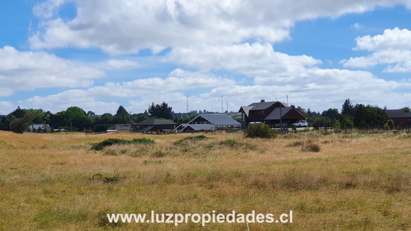 Línea Vieja S/N, entre entrada Norte y Sur - Luz Propiedades