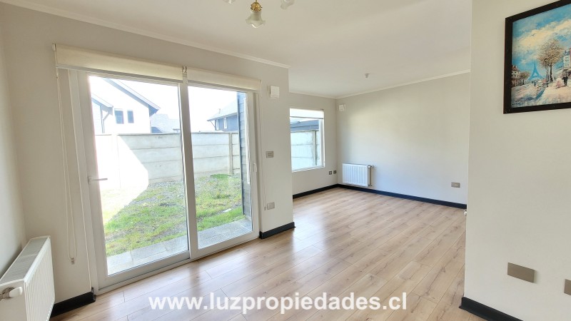 Av. Austral N°1340, c-36, Condominio Reserva Mirador - Luz Propiedades