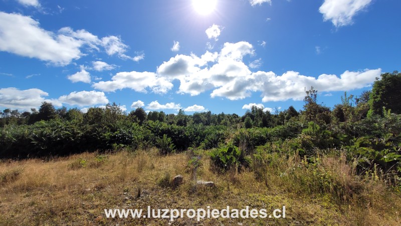 Camino Calbuco, sector El Tamboil - Luz Propiedades