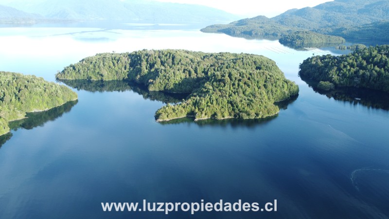  Campo Canal de Puyuhuapi - Luz Propiedades