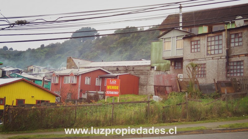 Padre Harter Nº660 y Santa Teresa Nº662 - Luz Propiedades