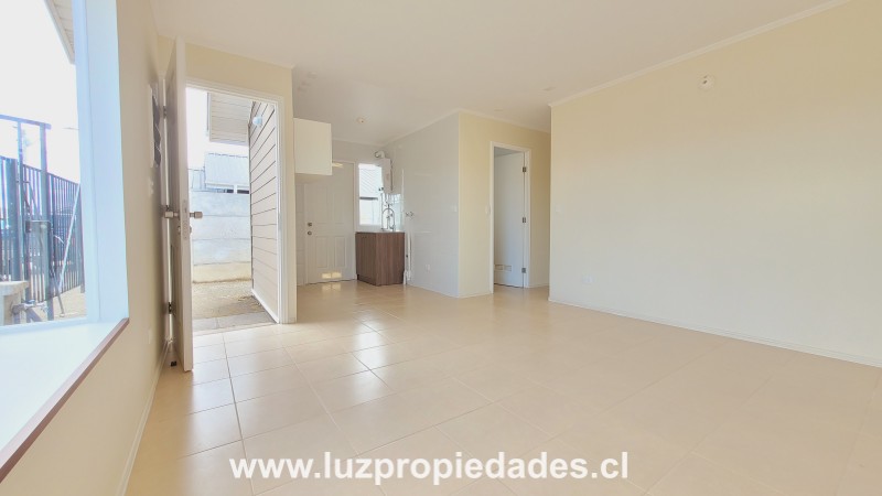 Psj. Teresa Burga N&deg;3052, Lote 10, Mzn A, Costa Chinqu&iacute;o - Luz Propiedades